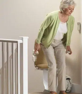 When swiveled at the top landing, the back of the chair blocks the stairs, for safety.